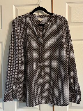Talbots Navy and White Geometric Long-Sleeve popover blouse